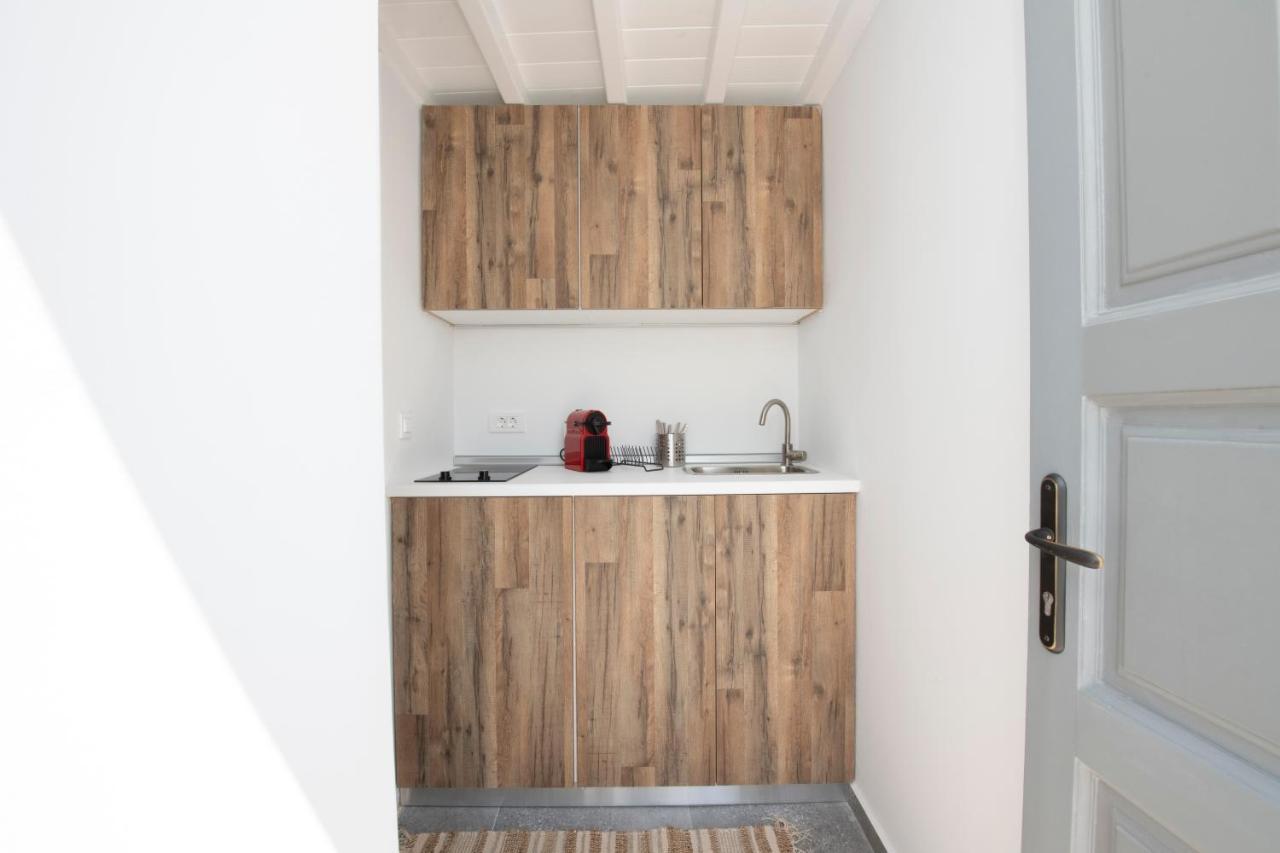 Avli Suites Mykonos Town エクステリア 写真